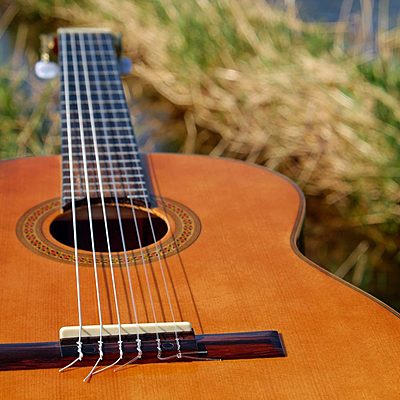 Timeline: Historia de la Guitarra