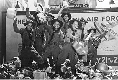 Scouts help with the war