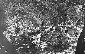 APROBACIÓN DE ESCUELAS RURALES Y CREACIÓN DE ESCUELA AL AIRE LIBRE.