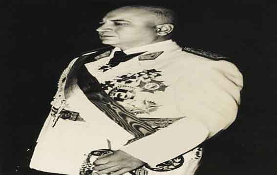 Se instauró la Junta Militar de Gobierno al mando de Ricardo Pérez Godoy