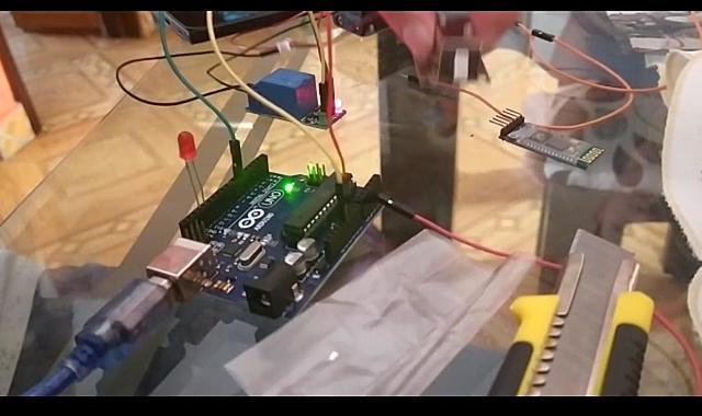 Conexión materiales tecnológicos