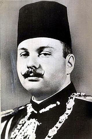 Farouk is crowned king of Egypt