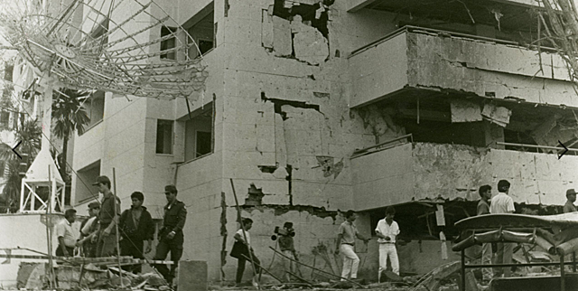 Carro bomba del edificio Mónaco de Medellín