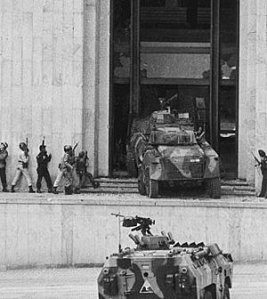 TOMA DEL PALACIO DE JUSTICIA