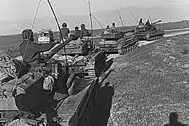 Israel attacks the Sinai Peninsula