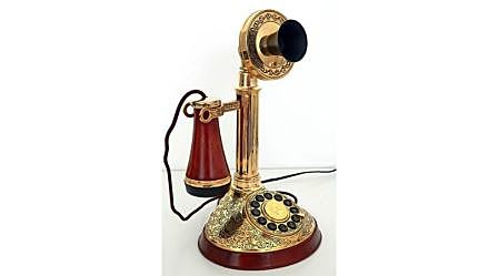 Telefono por Alexander Graham Bell