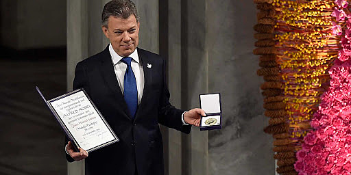 Santos recibe el premio novel de paz