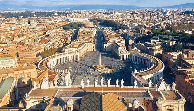 Creación del vaticano