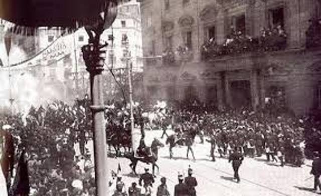 Derrocado el gobierno de Reyes