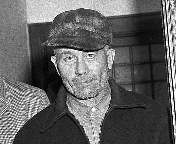 Ed Gein "The Mad Butcher"                                      Photo: https://www.nydailynews.com/resizer/-J_NcWr2H0WefRmhwN7JcriEvmI=/800x656/top/arc-anglerfish-arc2-prod-tronc.s3.amazonaws.com/public/KEUNJ7H3H57GSMB2CUS6GYCIMQ.jpg