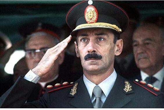 Finalizacion del proceso de transferencia de las escuelas a las provincias.