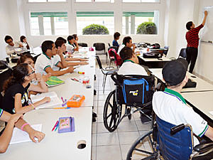 Expide la nueva Ley Orgánica de Educación Intercultural del Ecuador,