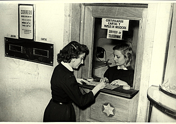 La Mujer se Incorpora al Mercado Laboral