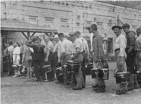 Aug 4, 1914-1918 enemy aliens (+1)