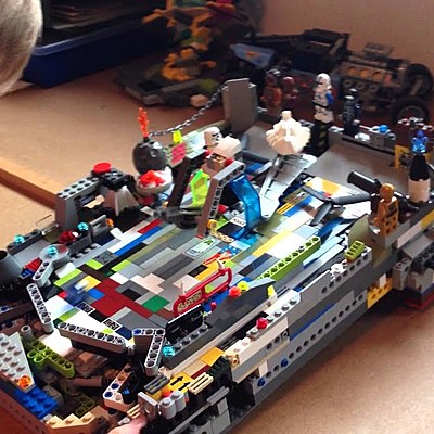 Timeline: Famosa metáfora de LEGO