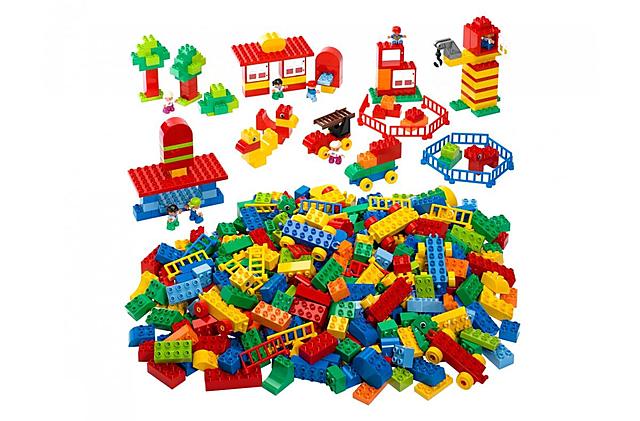 Hodgins: Metafora del LEGO