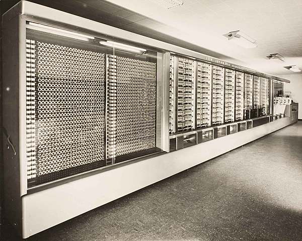 MARK I (Primera generación de computadoras)