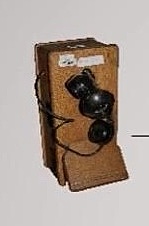 Teléfono español de pared de madera