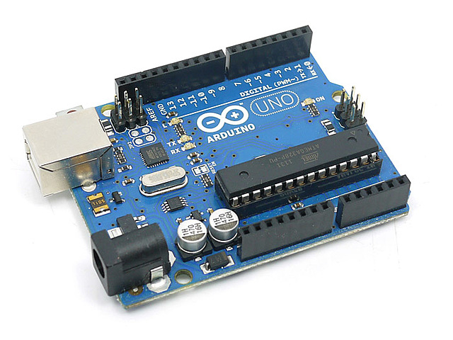 ARDUINO UNO: LA MARCA DE LA CASA