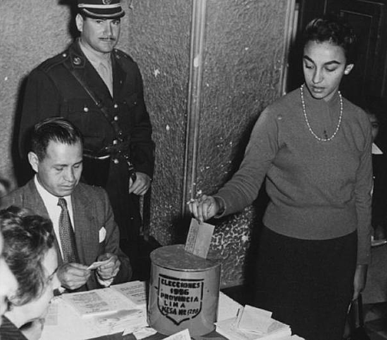 Las mujeres peruanas conquistan el derecho al voto