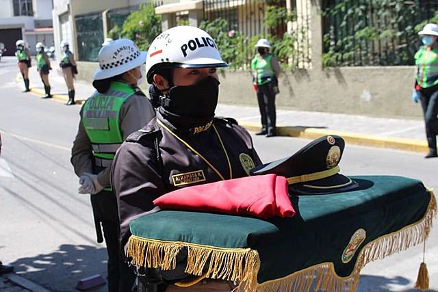 Fallecimiento De Policía