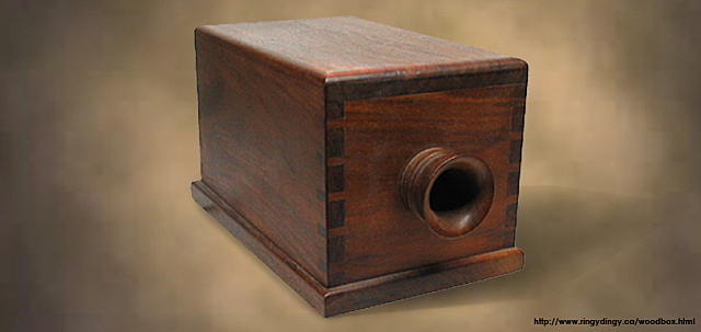 Primer teléfono comercializado