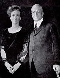 1920 - FRANK Y LILIAN GILBRETH