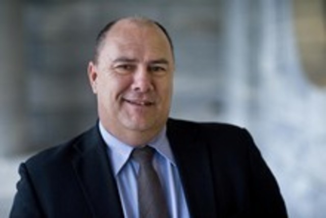 Henare uses Twitter to attack Harawira