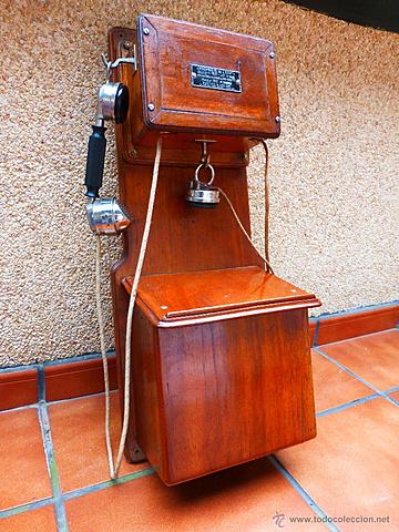 Teléfono de pared Ericsson 1910