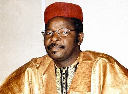 Mahamane Ousmane elected president