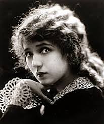 Mary Pickford +2