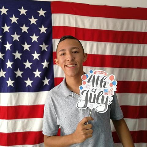 studied in the Colombo Americano