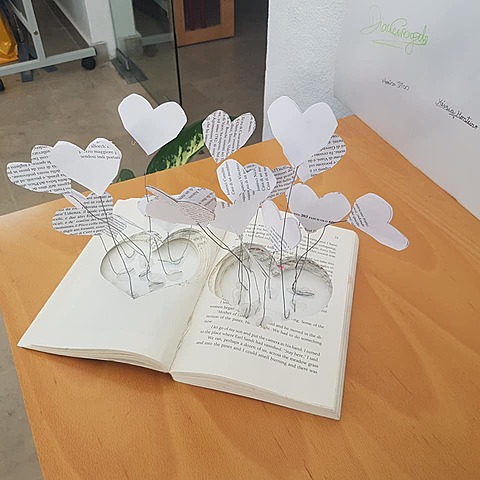 Atelier artístico de livros