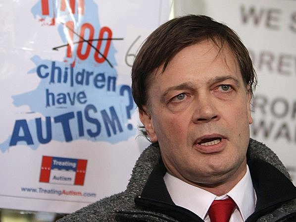 The Lancet-Vacunas causan autismo