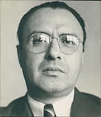 ISAAC GUZMÁN VALDIVIA