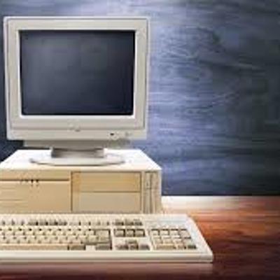 Timeline: Historias de las TIC en la educación