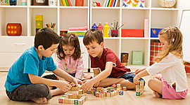 Timeline: EL RECORRIDO DE LA INFANCIA A TRAVES TIEMPO