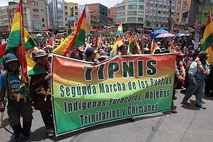 The Tipnis arrives in La Paz