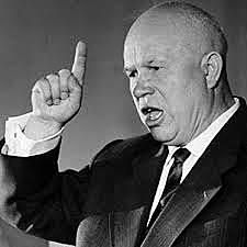 Kruschev es destituido por Brezhnev.