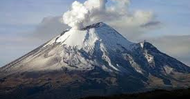 Argentina: cenizas del Volcan Peyehue