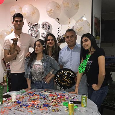 Timeline: Mi familia