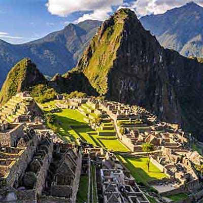 Timeline: Proceso histórico del Perú