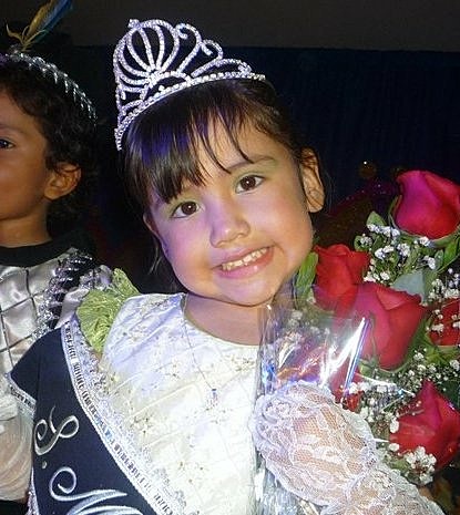 LA VEZ QUE FUI CORONADA COMO REINA EN INICIAL