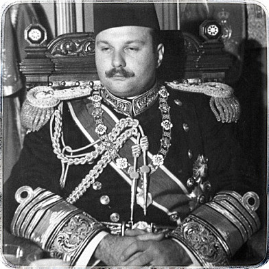 Derrocan al rey Farouk.