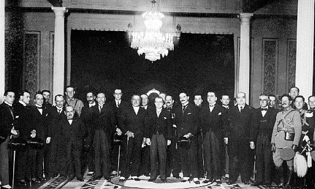 Leyes Por la Oligarquía Liberal