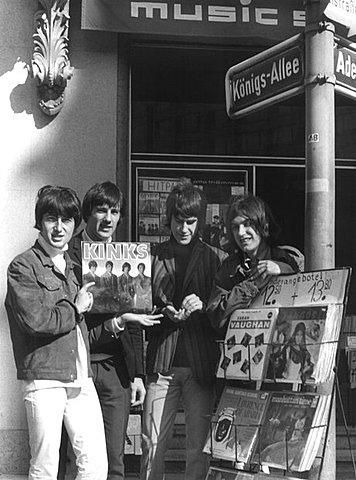 The Kinks break the Top 40