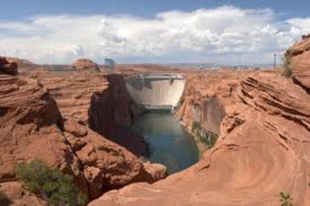 Glen Canyon Dam dedicated which created Lake Powell