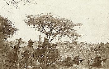 Ecuador ataca plantaciones tabacaleras peruanas junto con los puestos de Aguas Verdes, Las Palmas y Lechugal  el 5 de junio de 1941