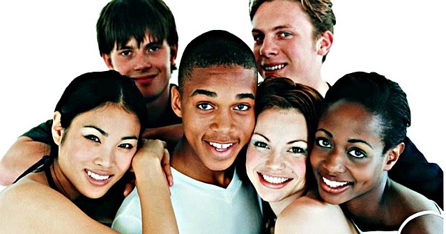 BOGOTÁ IMPLEMENTA POLÍTICAS DE INTEGRACIÓN SOCIAL - 2006