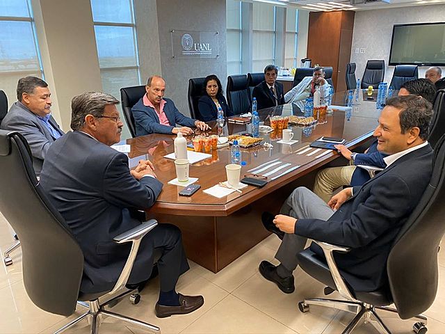 Anuncia Rector receso académico-administrativo